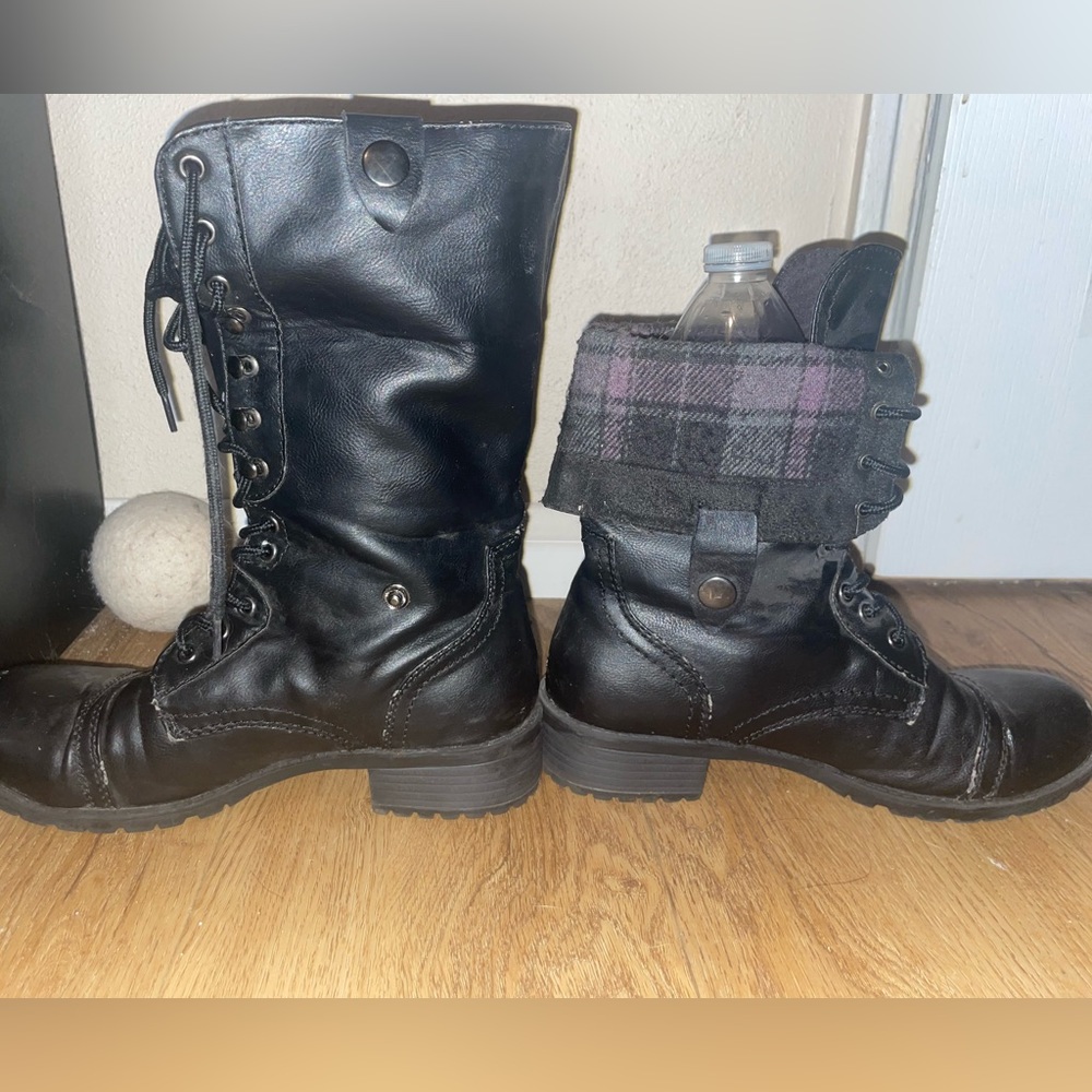 Black Lace-Up Boots - CAN WEAR 2 WAYS